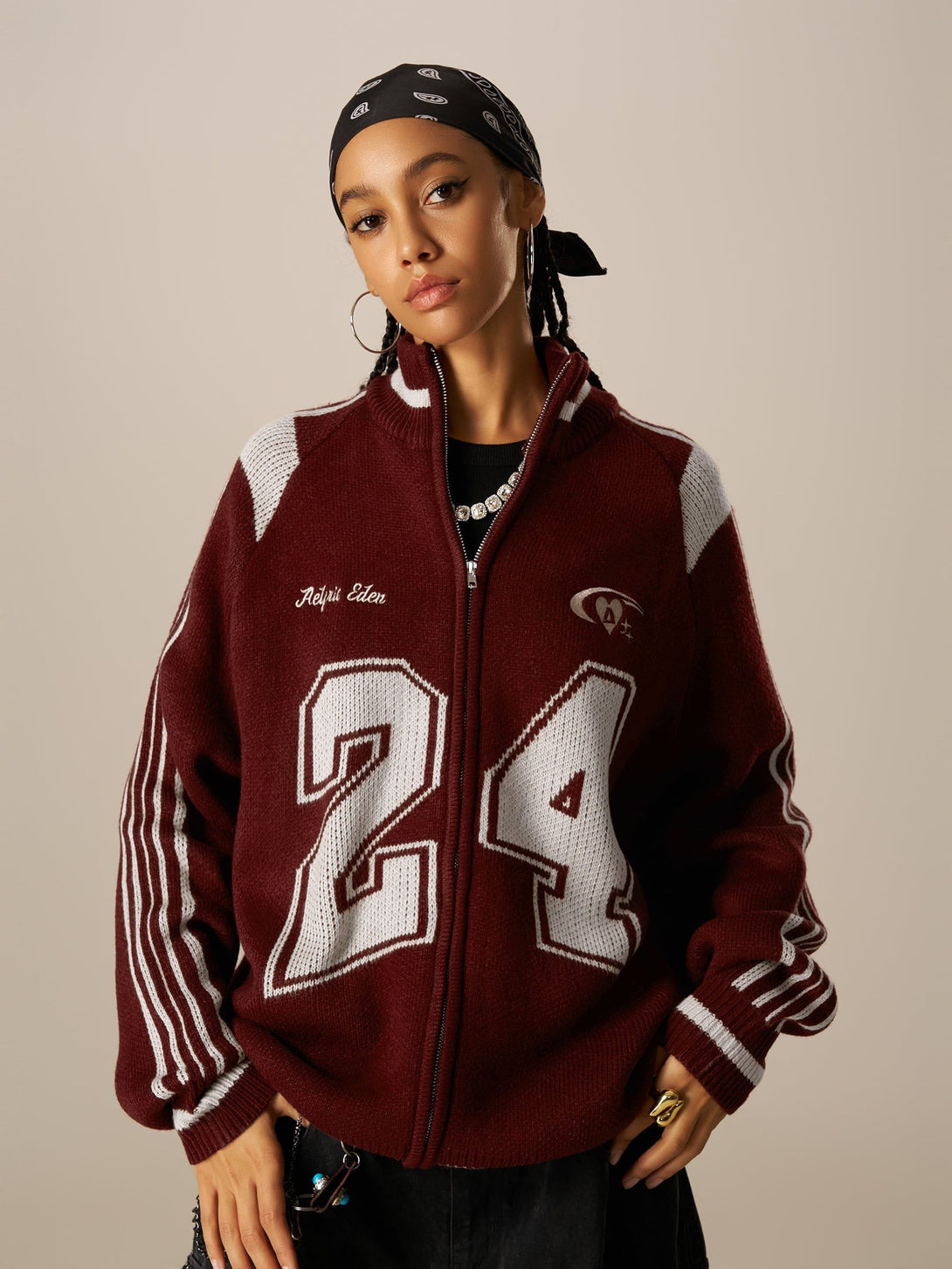 HEIGHT:5'9'' WEIGHT:99LBS WEARING:L