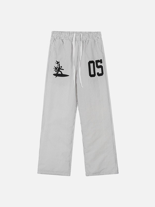 Aelfric Eden Shorts mit Falten und mehreren Taschen