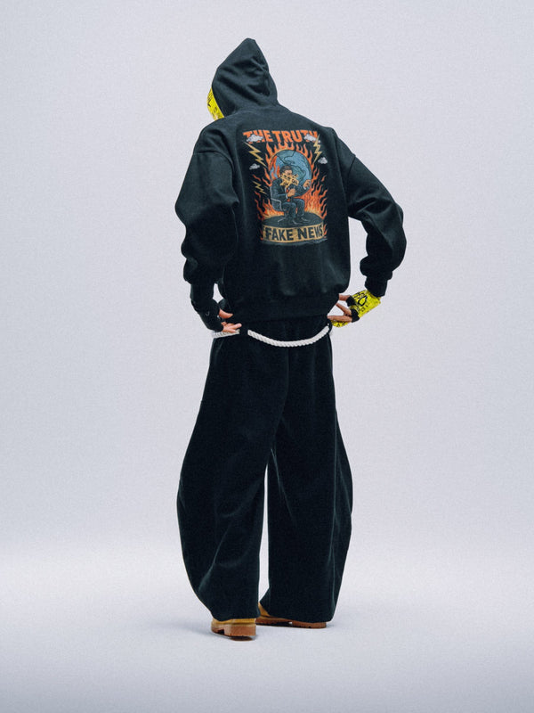 [COMPLEXCON 2025 LIMITED] FAKE NEWS OIAL Tape Hoodie